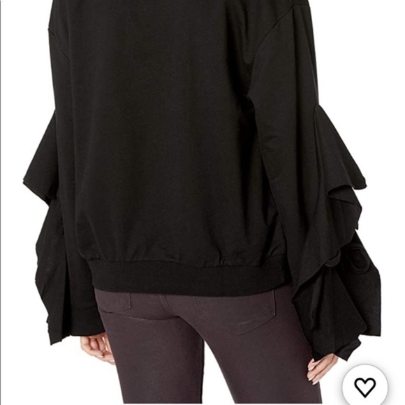 NEW J.O.A Los Angeles Cascading Sleeve Ruffle Tie Top Pullover Black Size Medium - Picture 6 of 6
